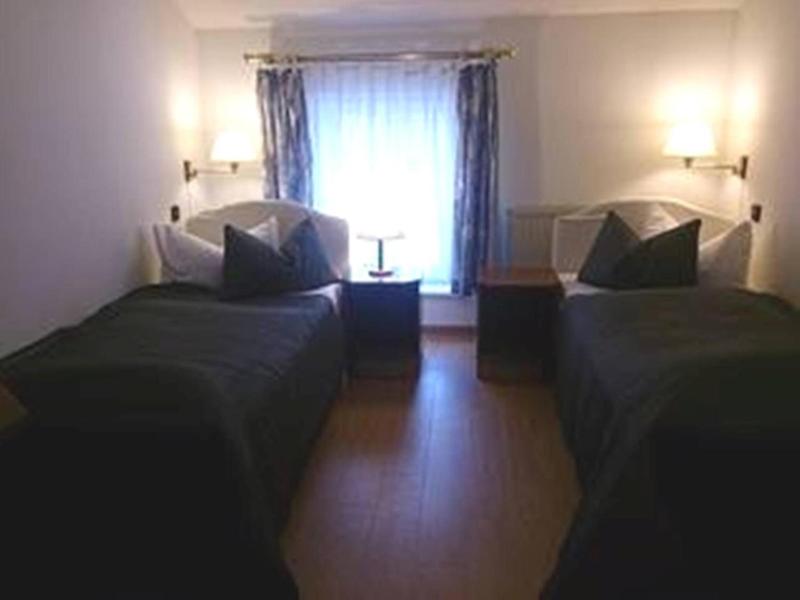 Brocki's Hotel Stadt Hamburg - Genel