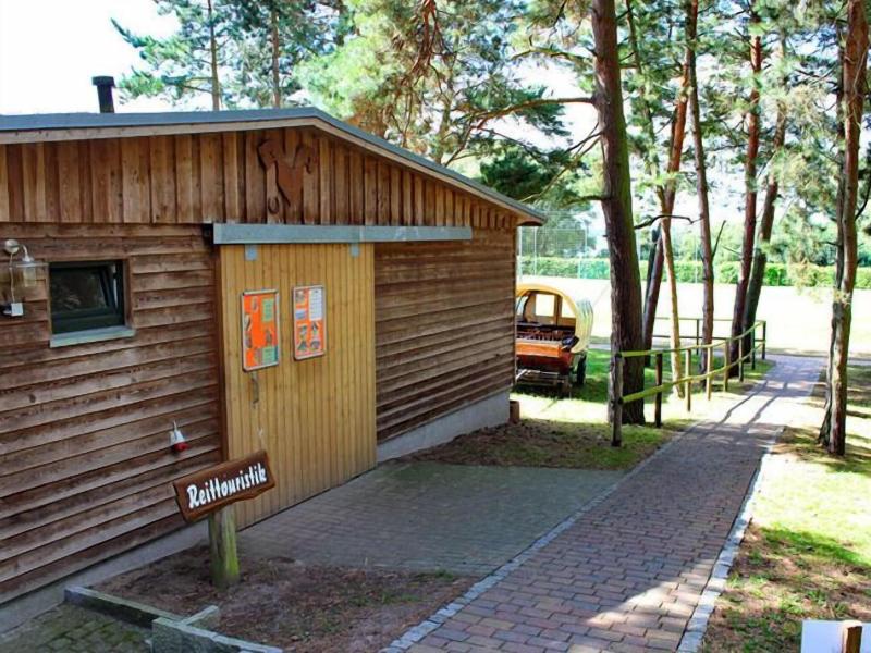 Hotel Im Ferienpark Retgendorf - Lobi