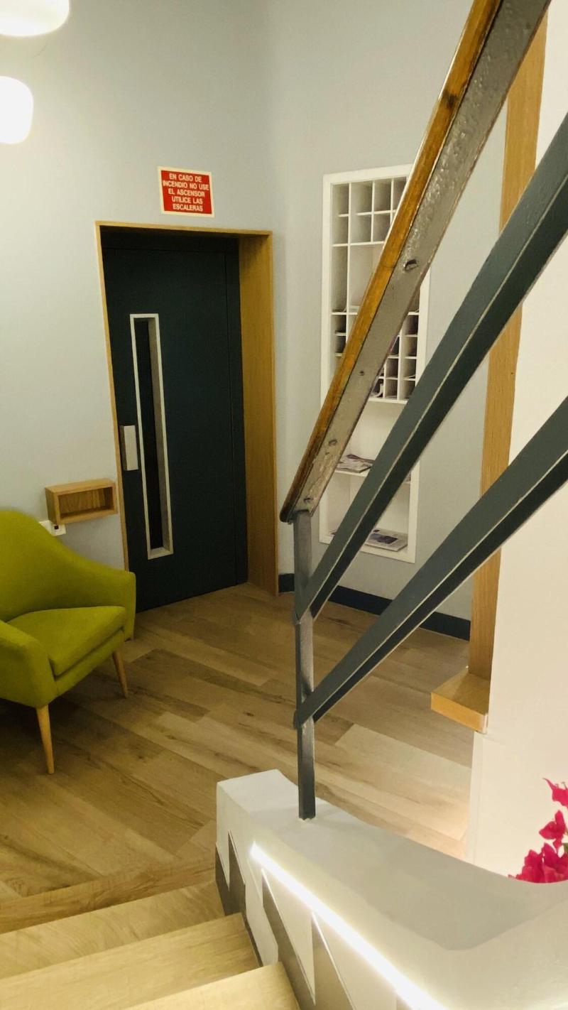 Hostal Paris - Lobi