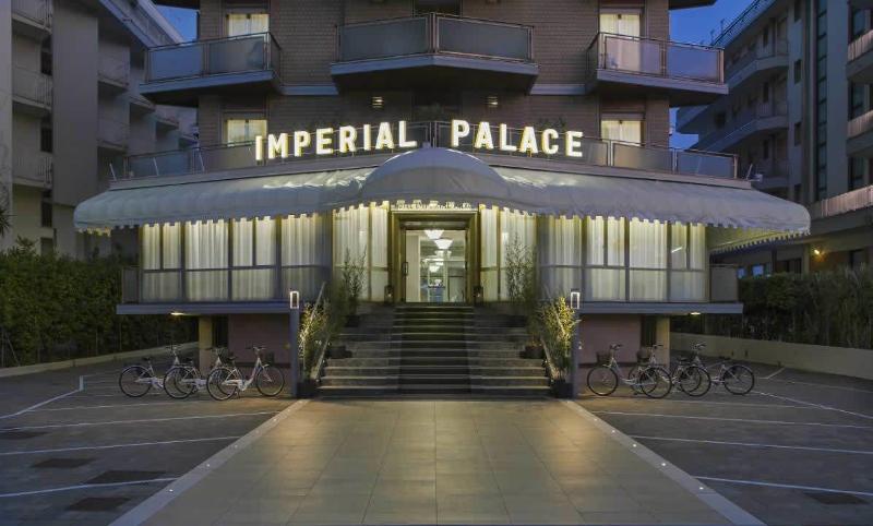 Imperial Palace - Genel