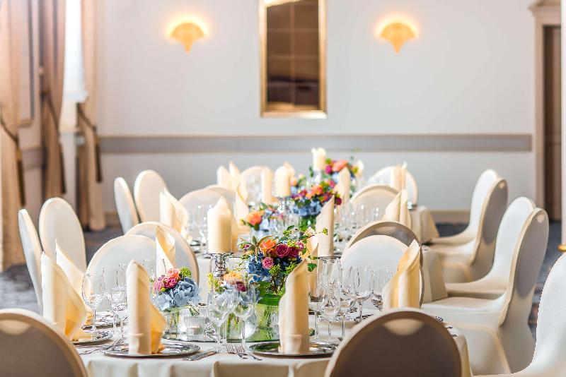 Hilton Dresden - Toplantı