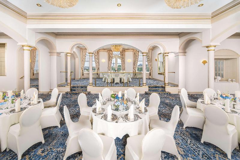 Hilton Dresden - Toplantı