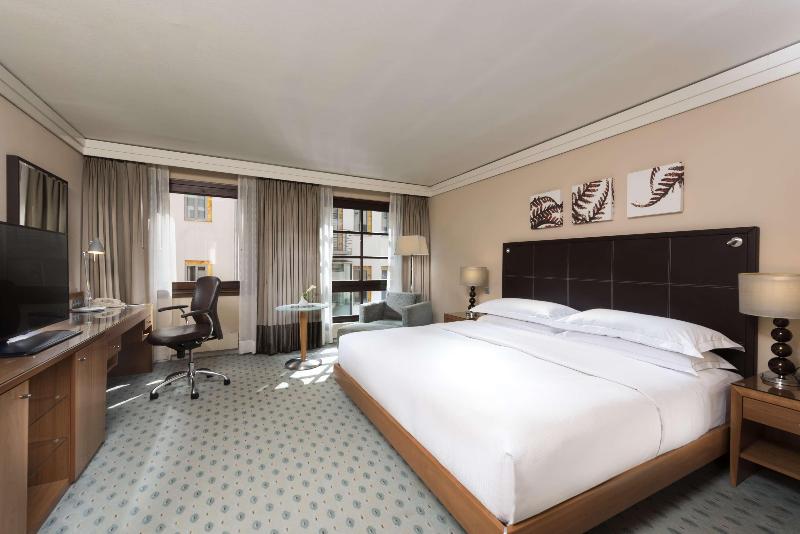 Hilton Dresden - Oda