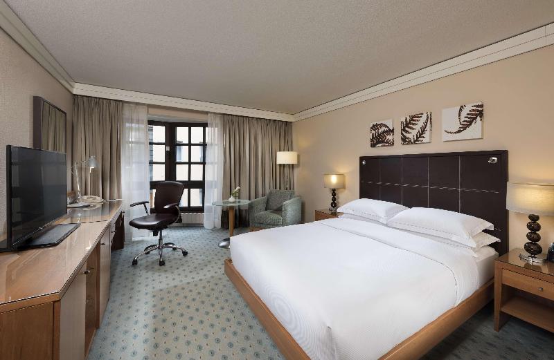 Hilton Dresden - Oda
