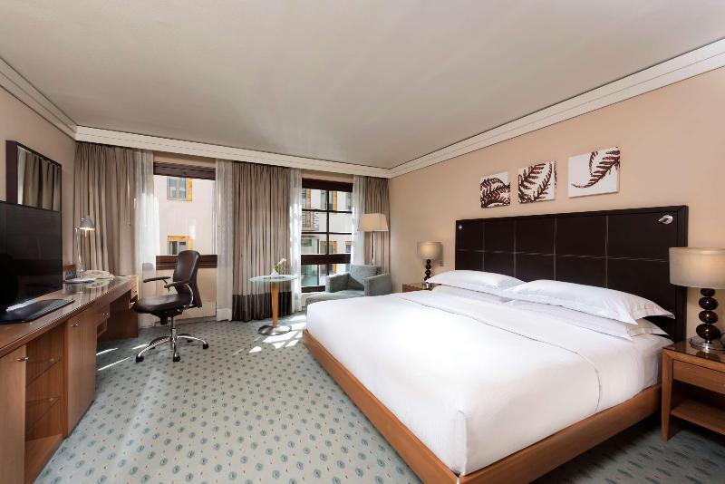 Hilton Dresden - Oda