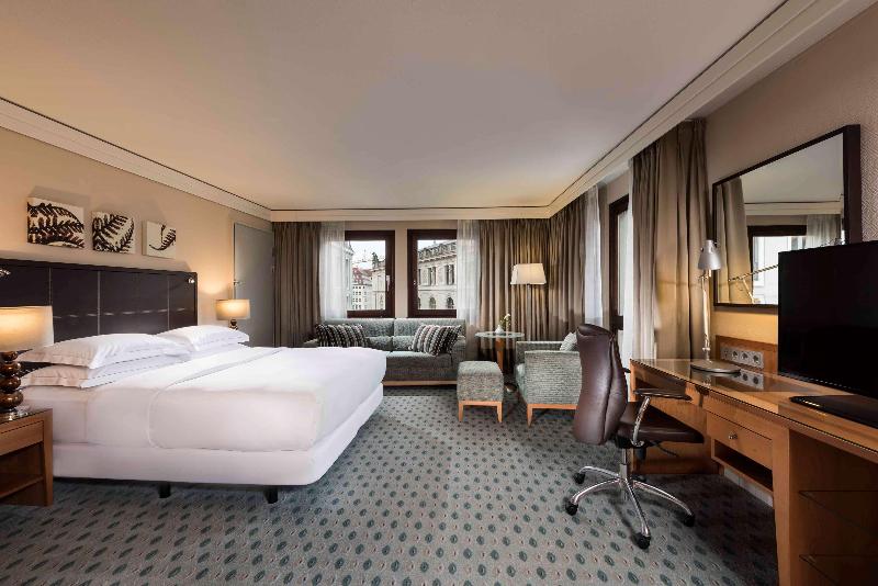 Hilton Dresden - Oda
