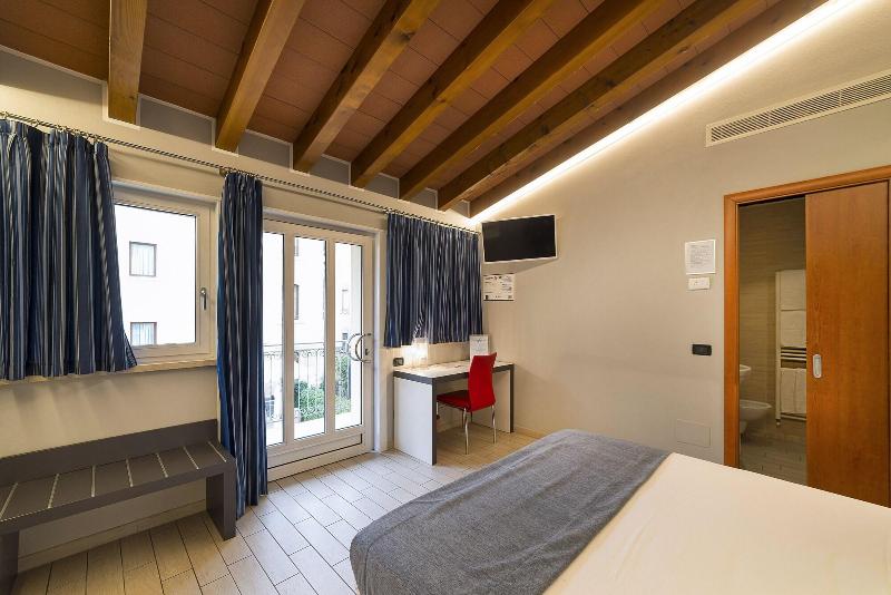 Hotel Fontana - Oda