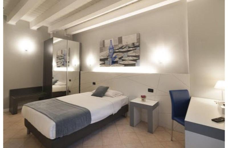Hotel Fontana - Oda