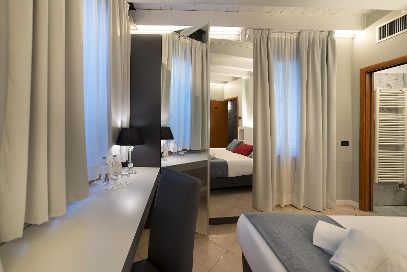 Hotel Fontana - Oda