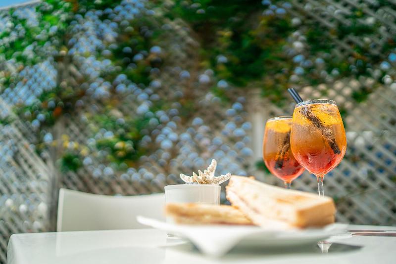 Astor - Bar