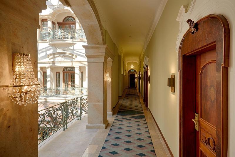 Gewandhaus Dresden, Autograph Collection Hotel - Lobi