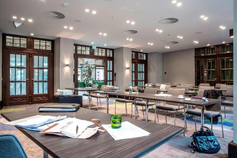 Gewandhaus Dresden, Autograph Collection Hotel - Toplantı