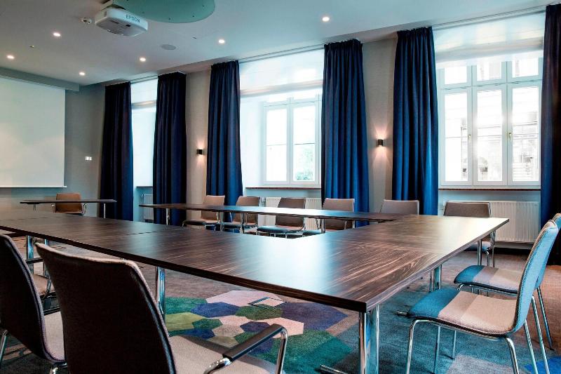 Gewandhaus Dresden, Autograph Collection Hotel - Toplantı