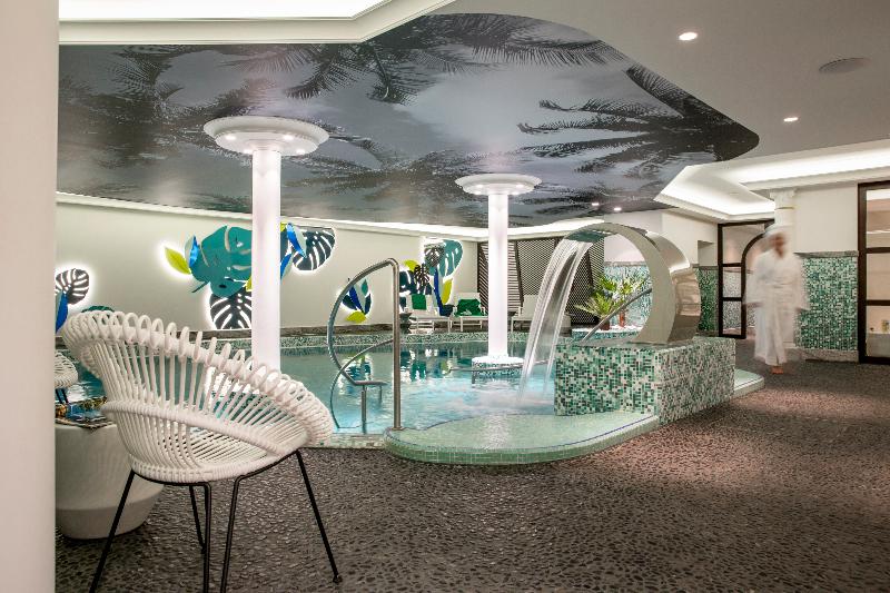 Gewandhaus Dresden, Autograph Collection Hotel - Havuz