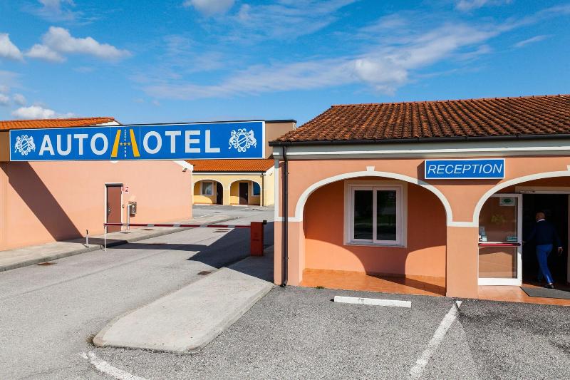 Autohotel Venezia - Genel