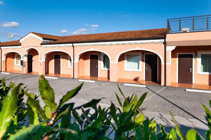 Autohotel Venezia - Genel