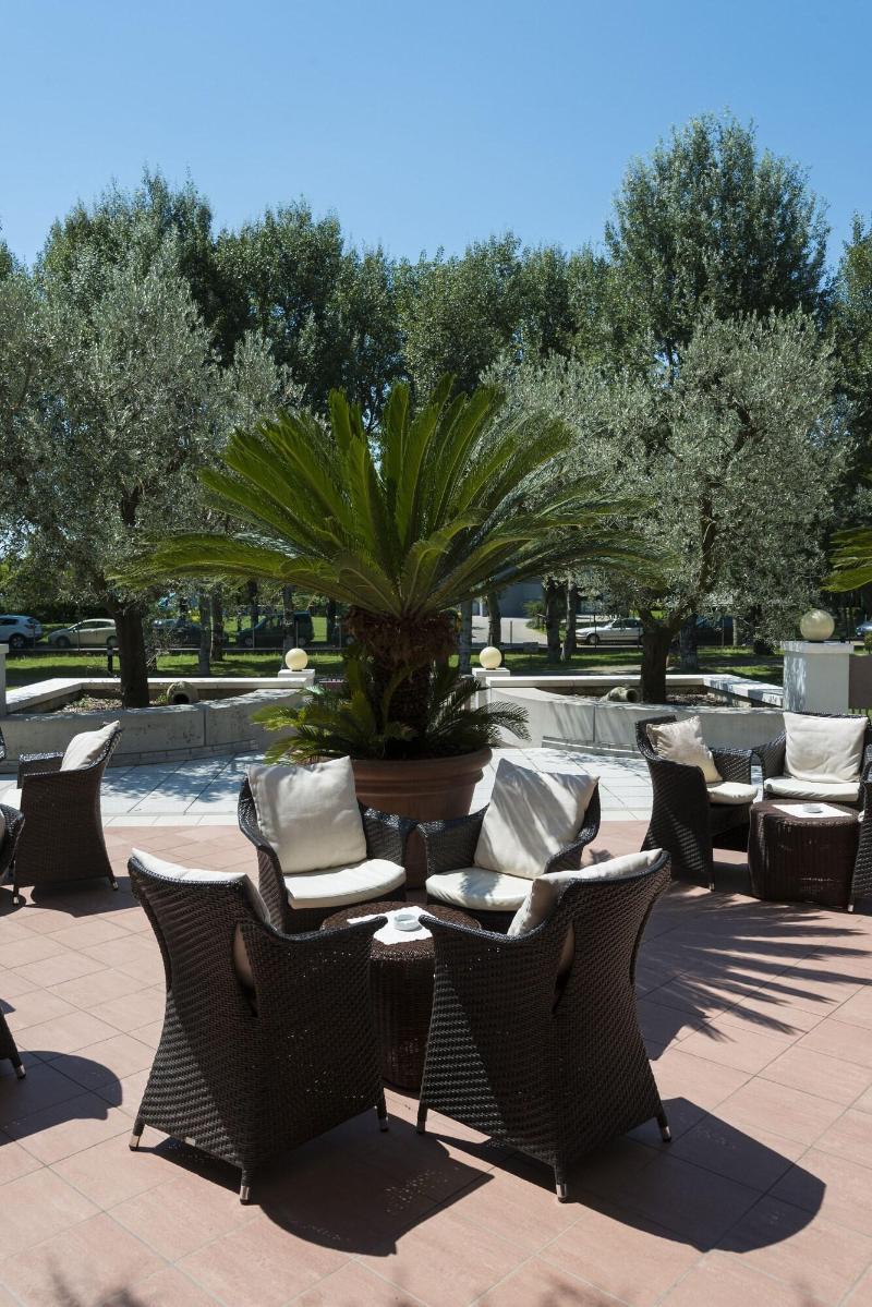 Hotel & Spa Savoy Beach - Teras