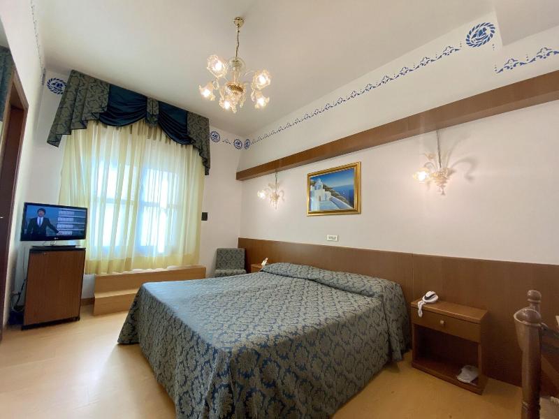 Hotel Florida - Oda