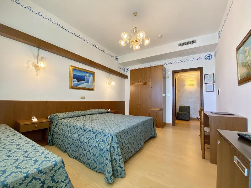 Hotel Florida - Oda