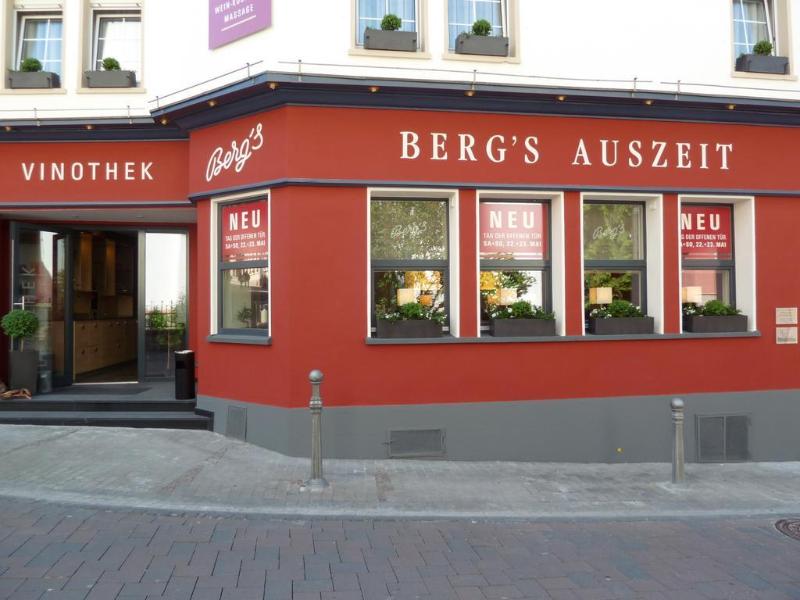 AKZENT Hotel Berg's Alte Bauernschänke - Genel