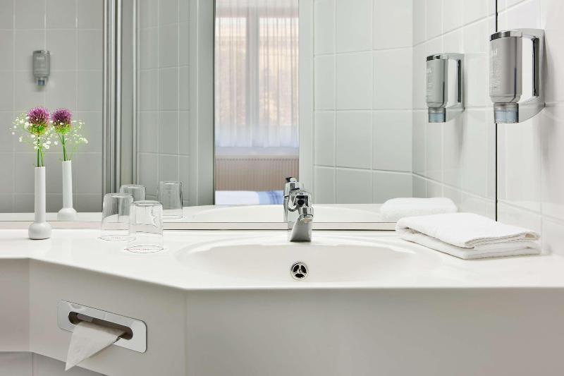 Hotel Magdeburg City Center by Leonardo Hotels - Oda