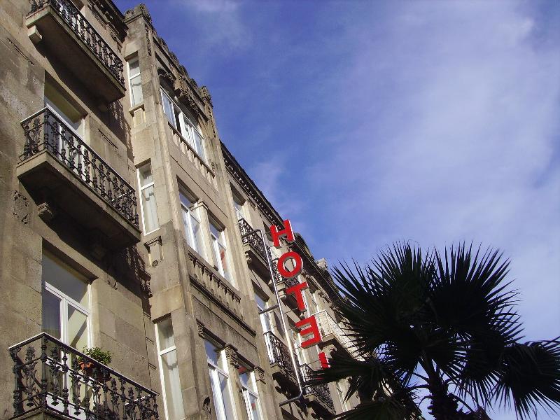 Hotel Compostela Vigo - Genel