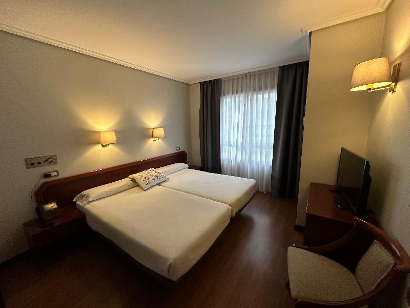 Hotel Compostela Vigo - Oda