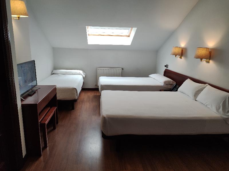 Hotel Compostela Vigo - Oda