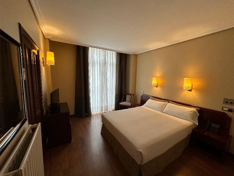 Hotel Compostela Vigo - Oda