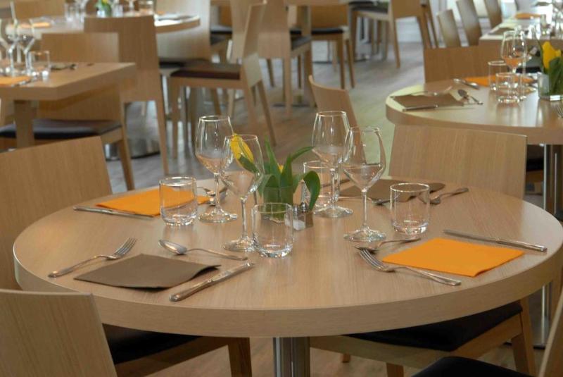 Kyriad Valence Nord - Restoran