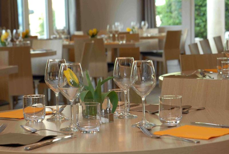 Kyriad Valence Nord - Restoran