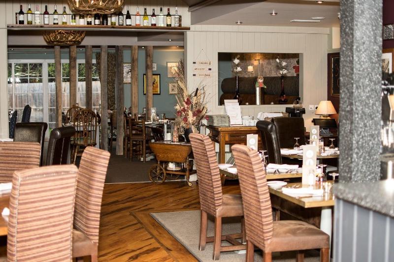 The Dewdrop Inn - Restoran