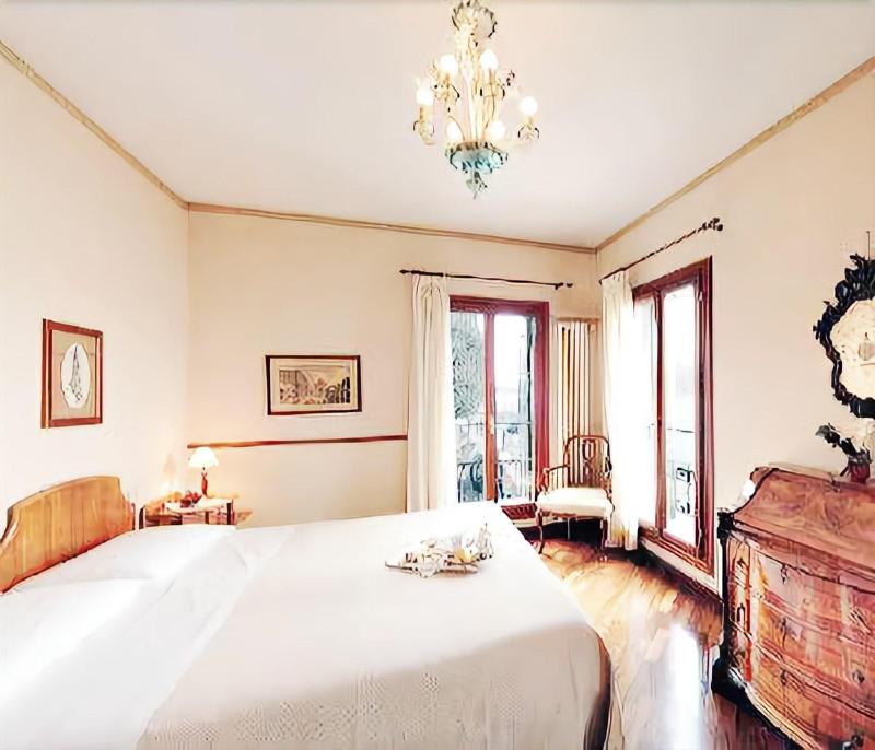 La Calcina Suites - Oda