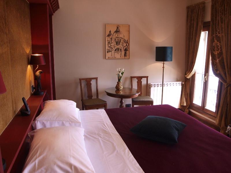 La Calcina Suites - Oda