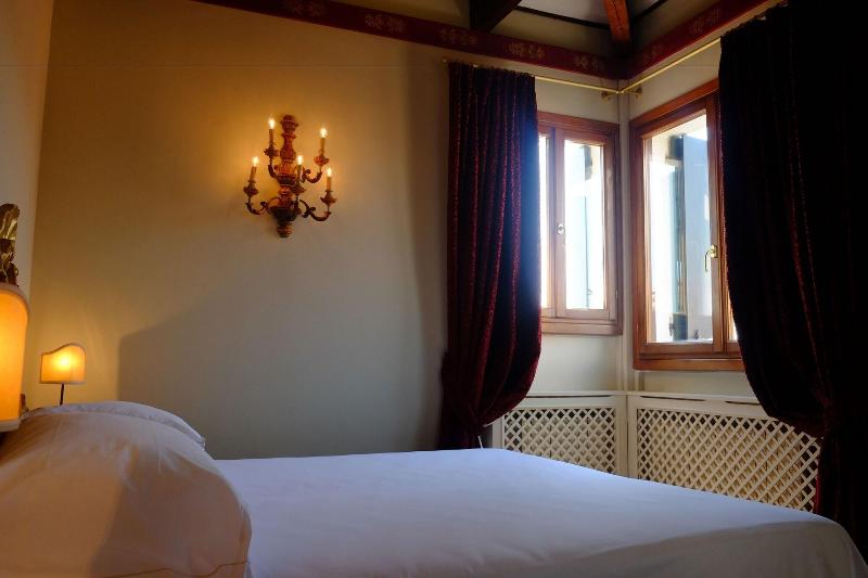 La Calcina Suites - Oda