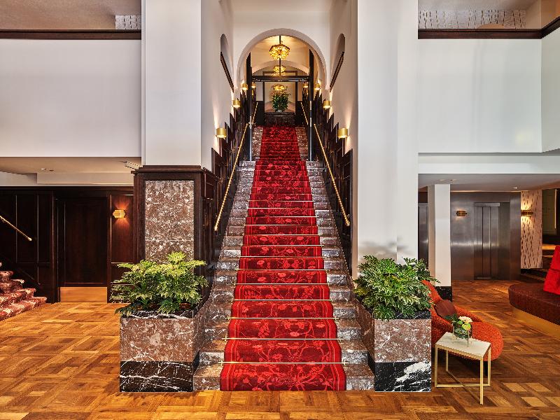 Clayton Hotel Amsterdam American - Lobi
