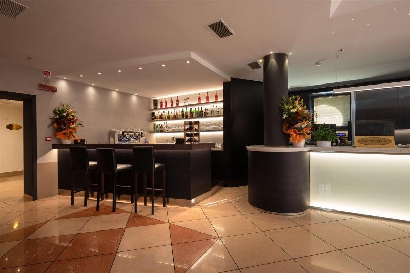 Noventa - Bar