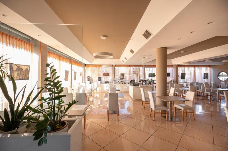 Noventa - Restoran