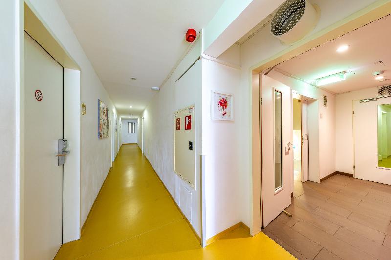 a&t Hostel Wien - Lobi