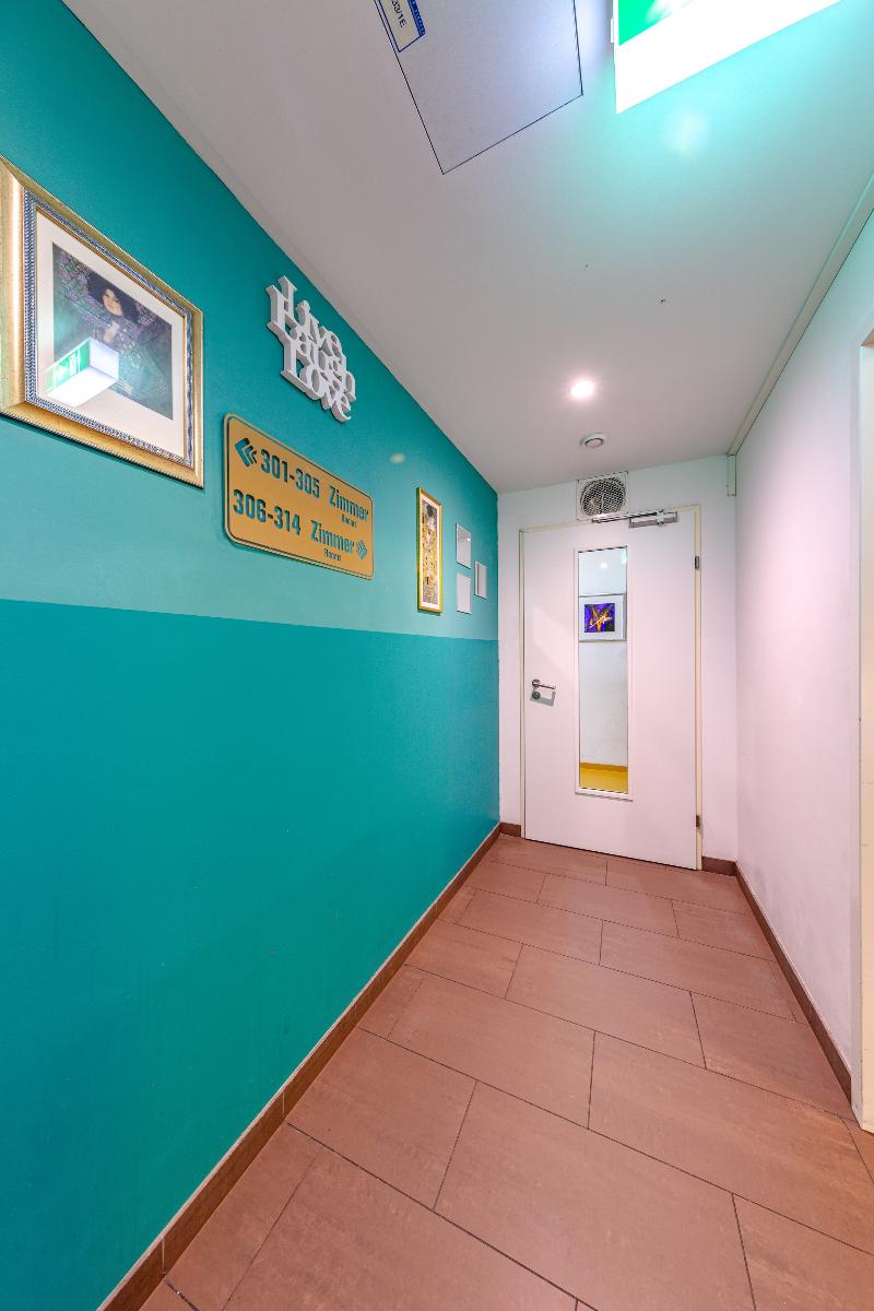 a&t Hostel Wien - Lobi