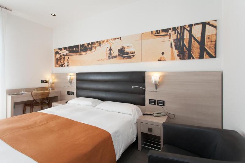 Hotel Adlon - Oda