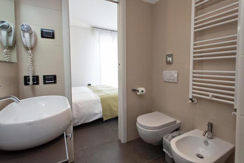 Hotel Adlon - Oda