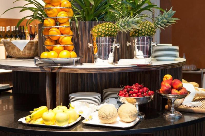 Hotel Adlon - Restoran