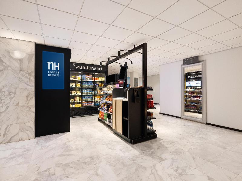 NH Amsterdam Schiphol Airport - Lobi