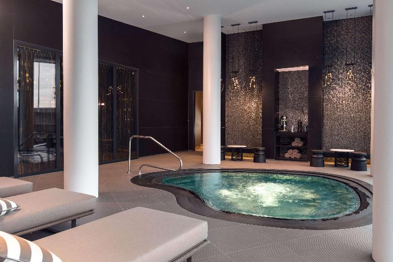 Hilton Amsterdam Airport Schiphol - Genel