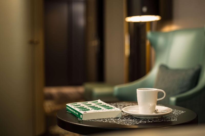 Hilton Amsterdam Airport Schiphol - Oda