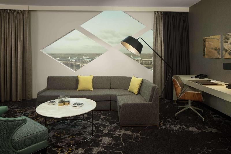 Hilton Amsterdam Airport Schiphol - Oda