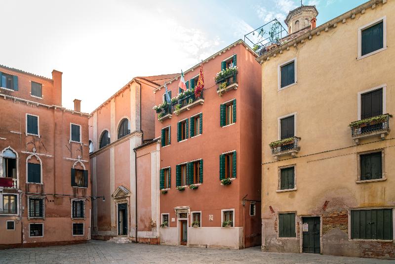 Palazzo Sanluca - Genel