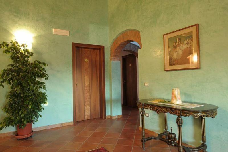 Corte Castelletto - Lobi