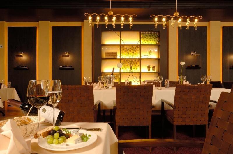 Land & Golf Stromberg - Restoran